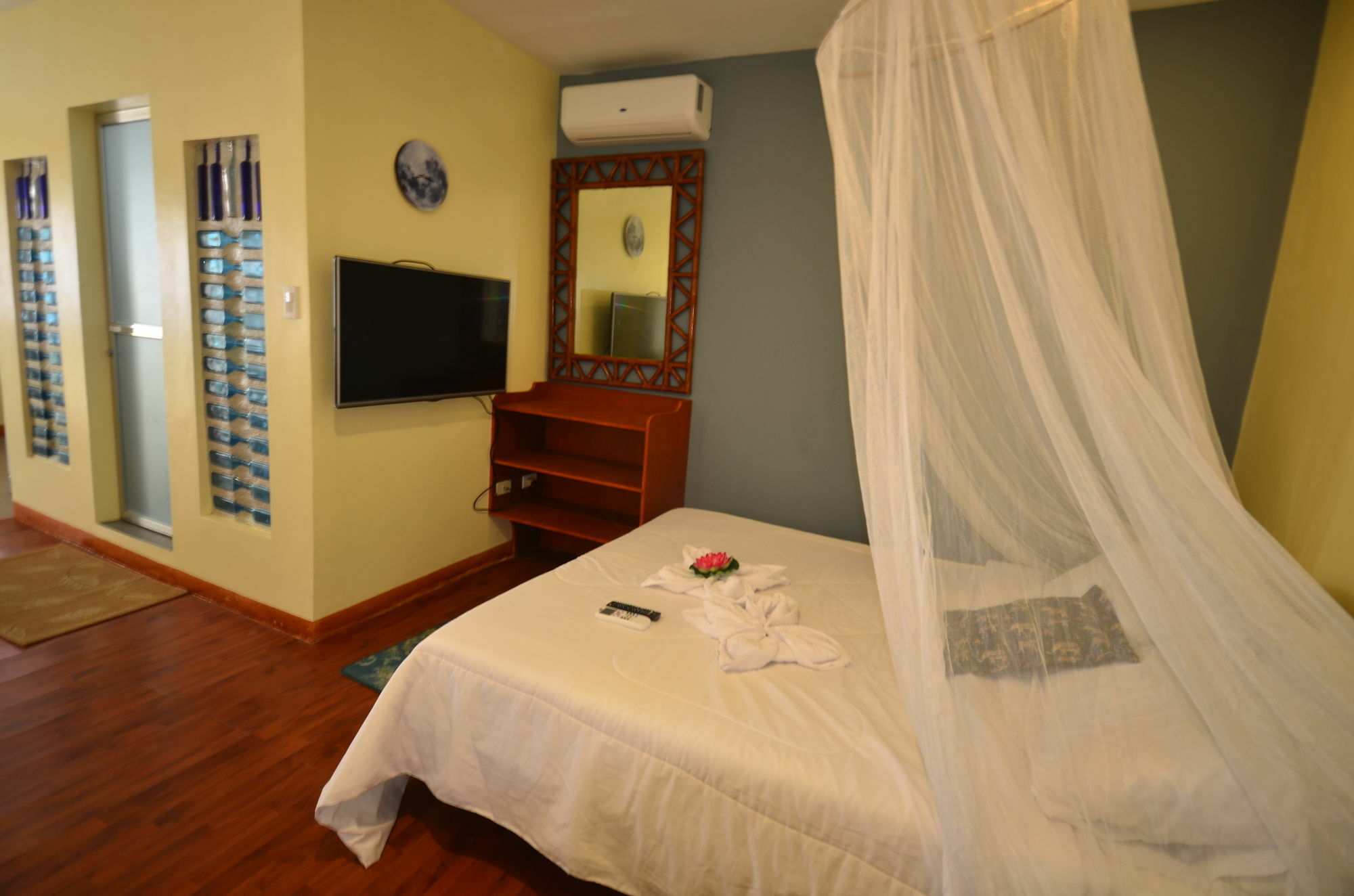 Niu Ohana East Bay Apartments Balabag  Zewnętrze zdjęcie